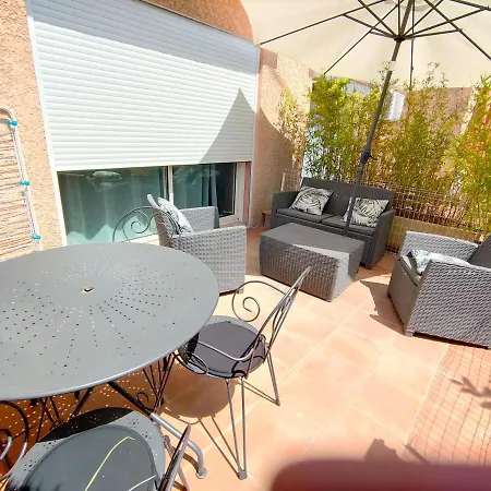A 500 M Bord De Giens Apartamento *