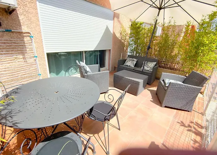 A 500 M Bord De Giens Apartamento *